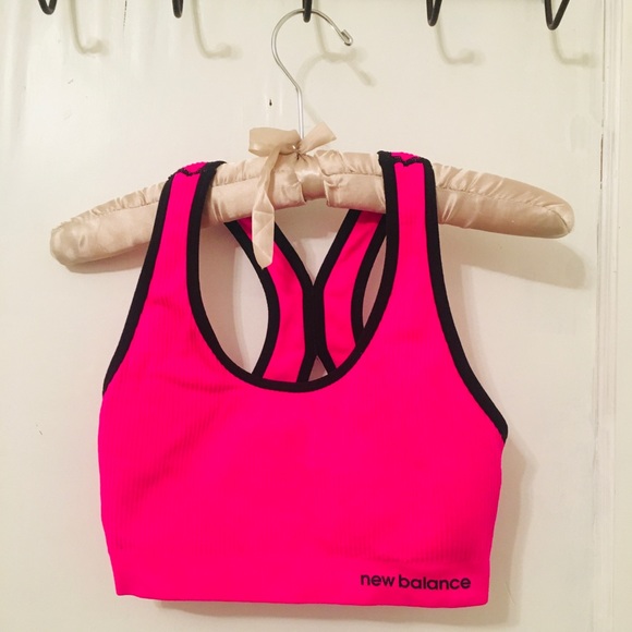 Sports bra - Picture 1 of 2